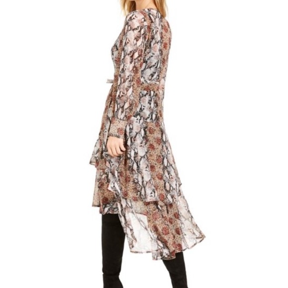 BAR 111 Blua & Tilly Multisnake print wrap dress - Picture 2 of 12